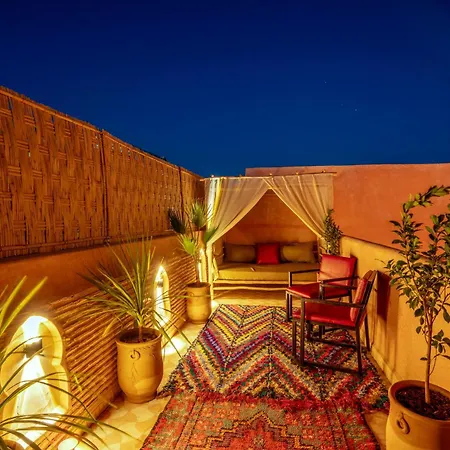 Riad Le Graff Pink-2