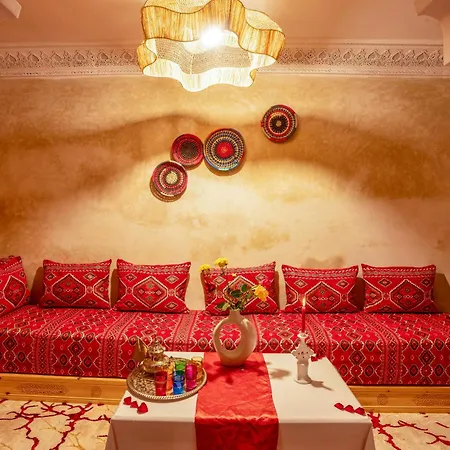 Riad Le Graff Pink-3